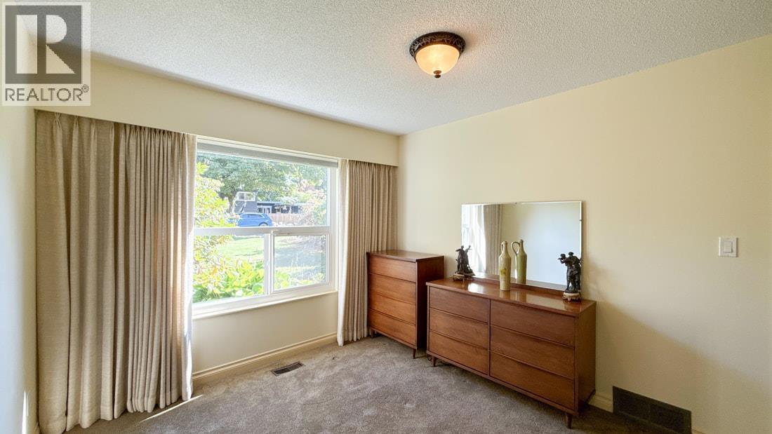 11879 220 STREET, Maple Ridge