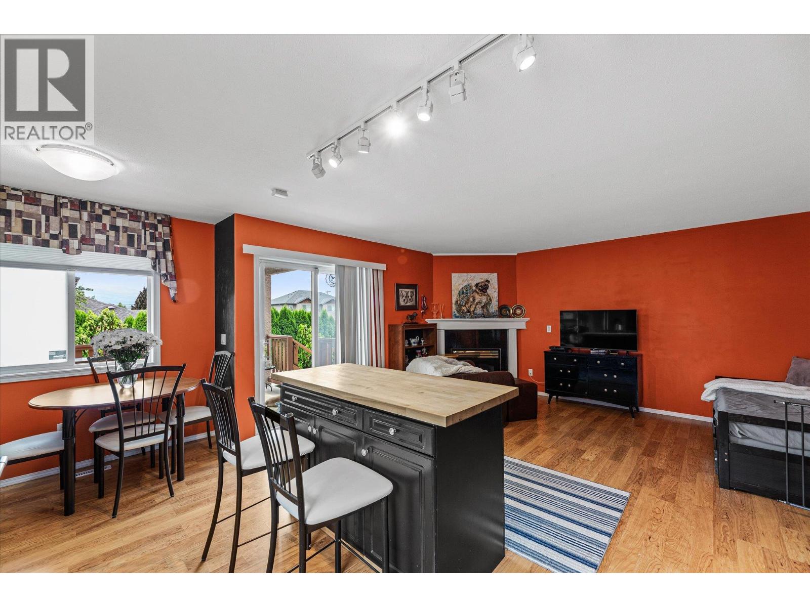  423 Fizet Avenue, Kelowna