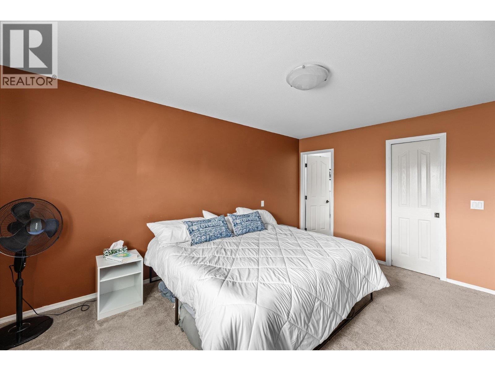  423 Fizet Avenue, Kelowna