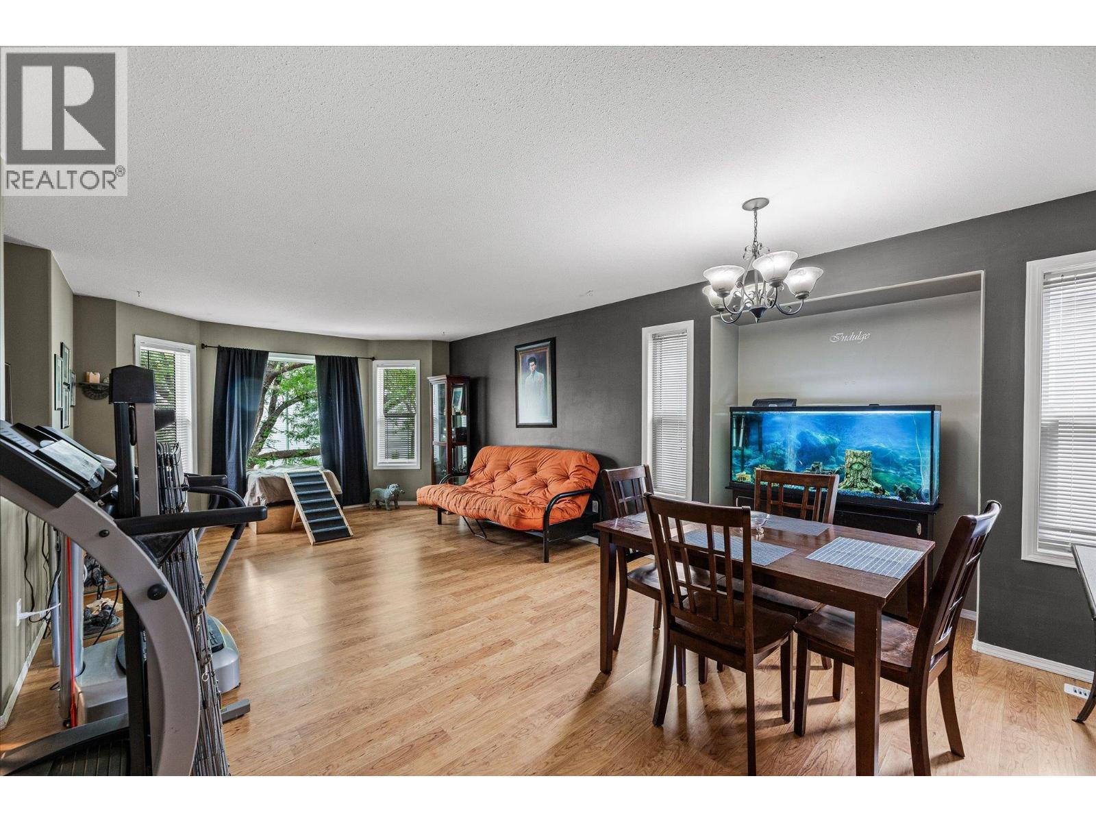  423 Fizet Avenue, Kelowna