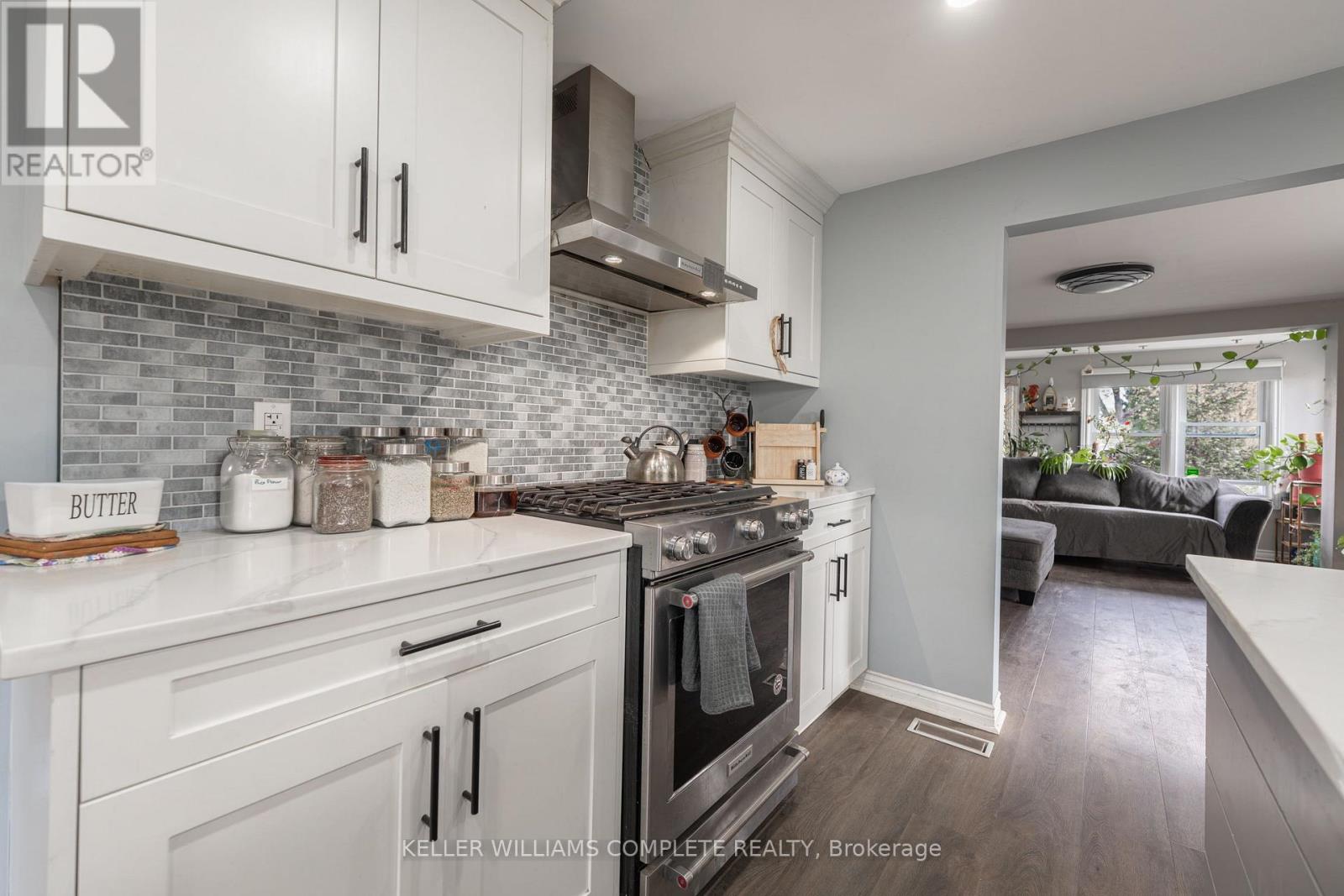 5416 BEACH ROAD - 10