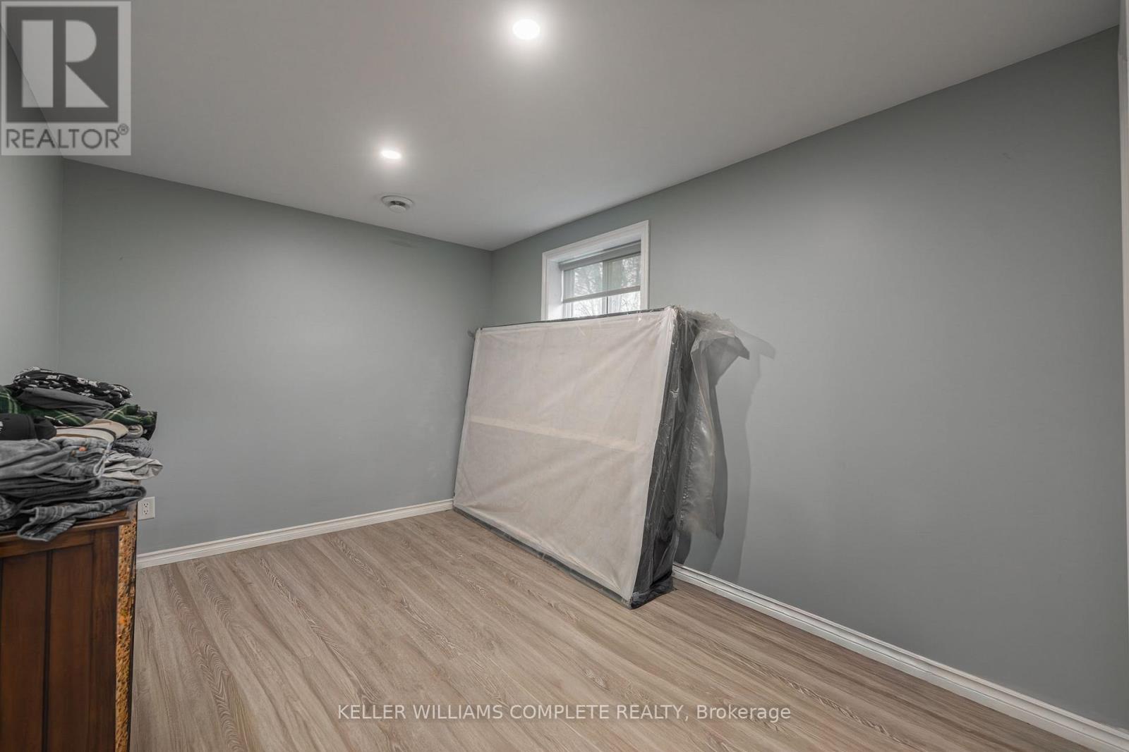 5416 BEACH ROAD - 25