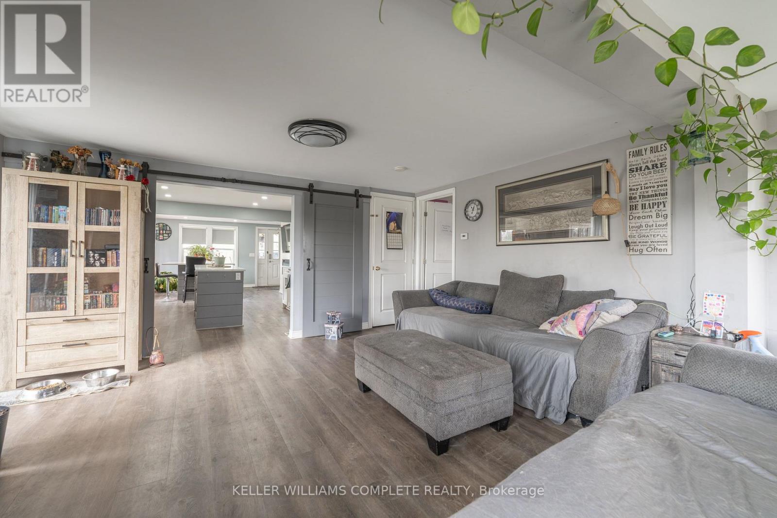 5416 BEACH ROAD - 6
