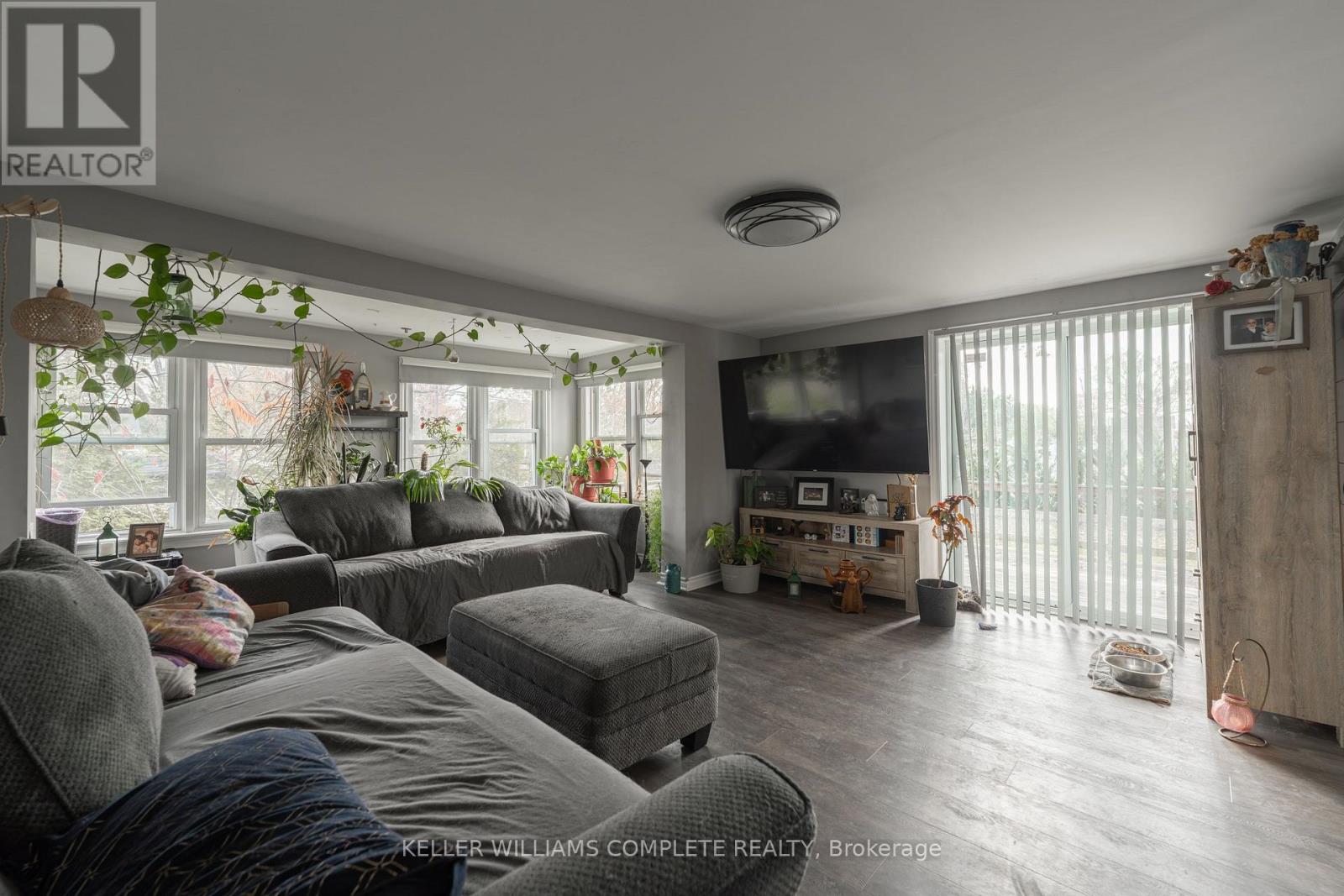 5416 BEACH ROAD - 8