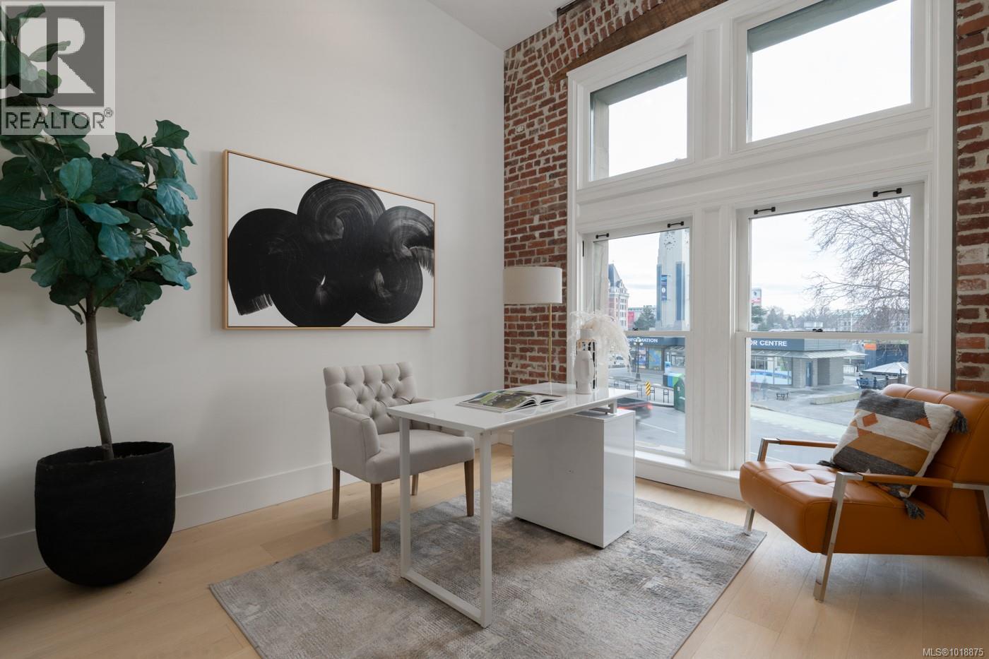 #209 521 COURTNEY ST - 13