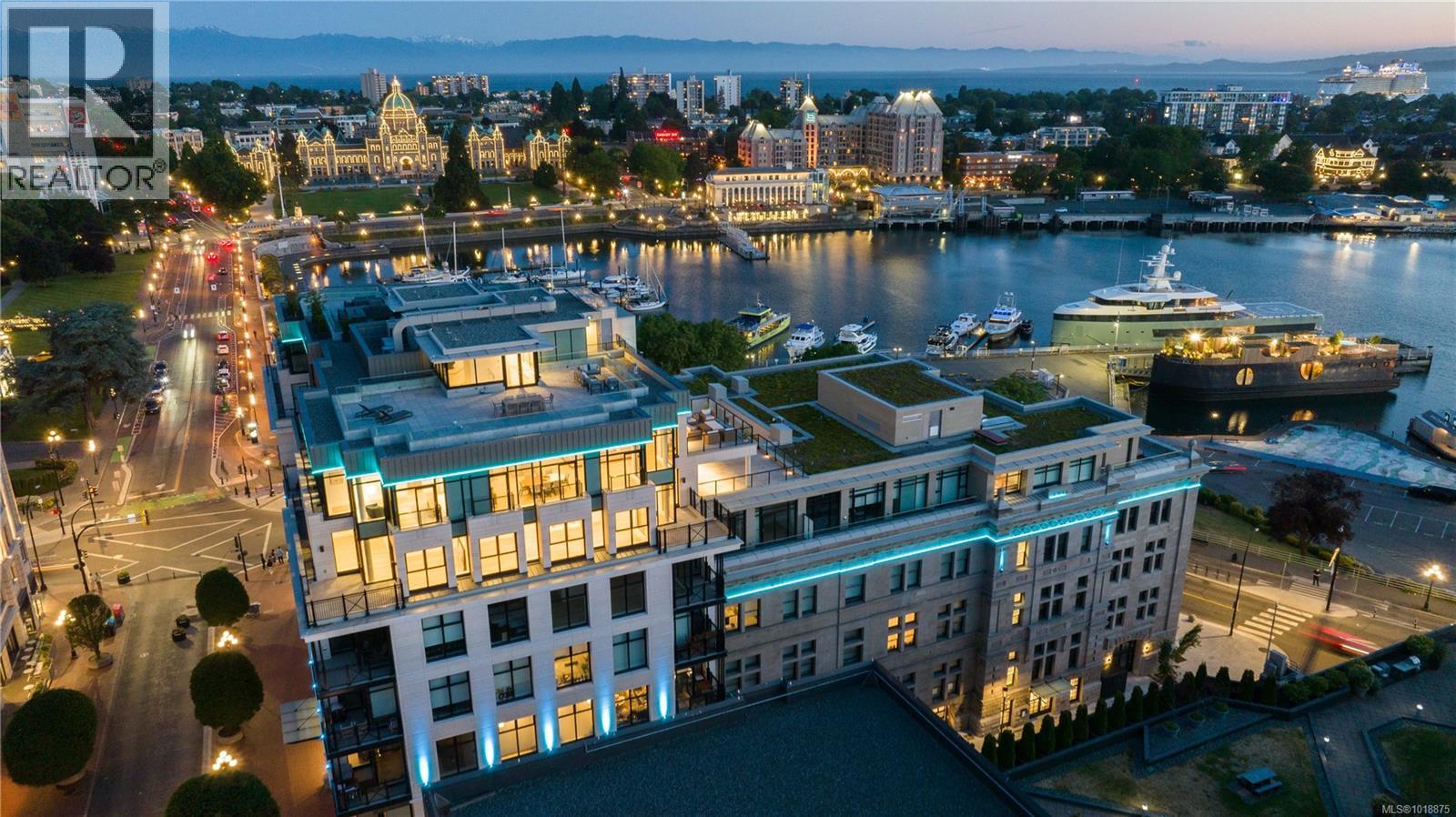 #209 521 COURTNEY ST - 2