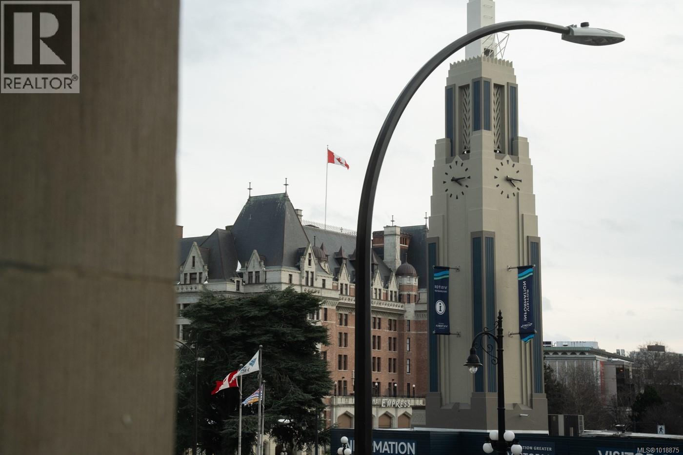 #209 521 COURTNEY ST - 26