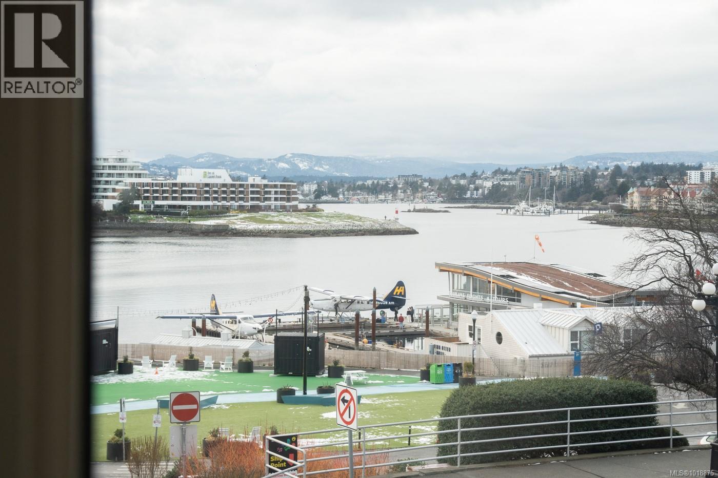 #209 521 COURTNEY ST - 27