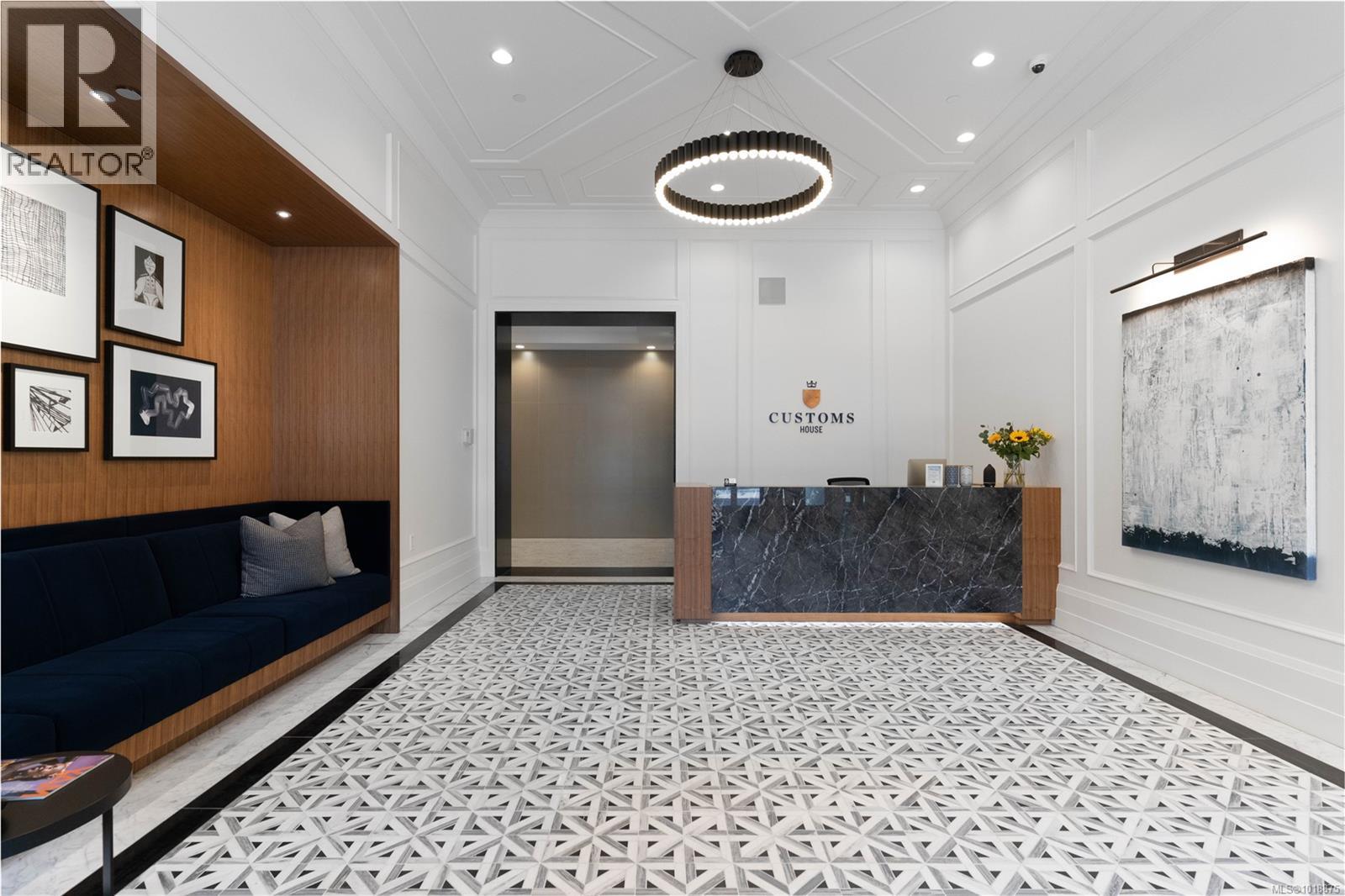 #209 521 COURTNEY ST - 28