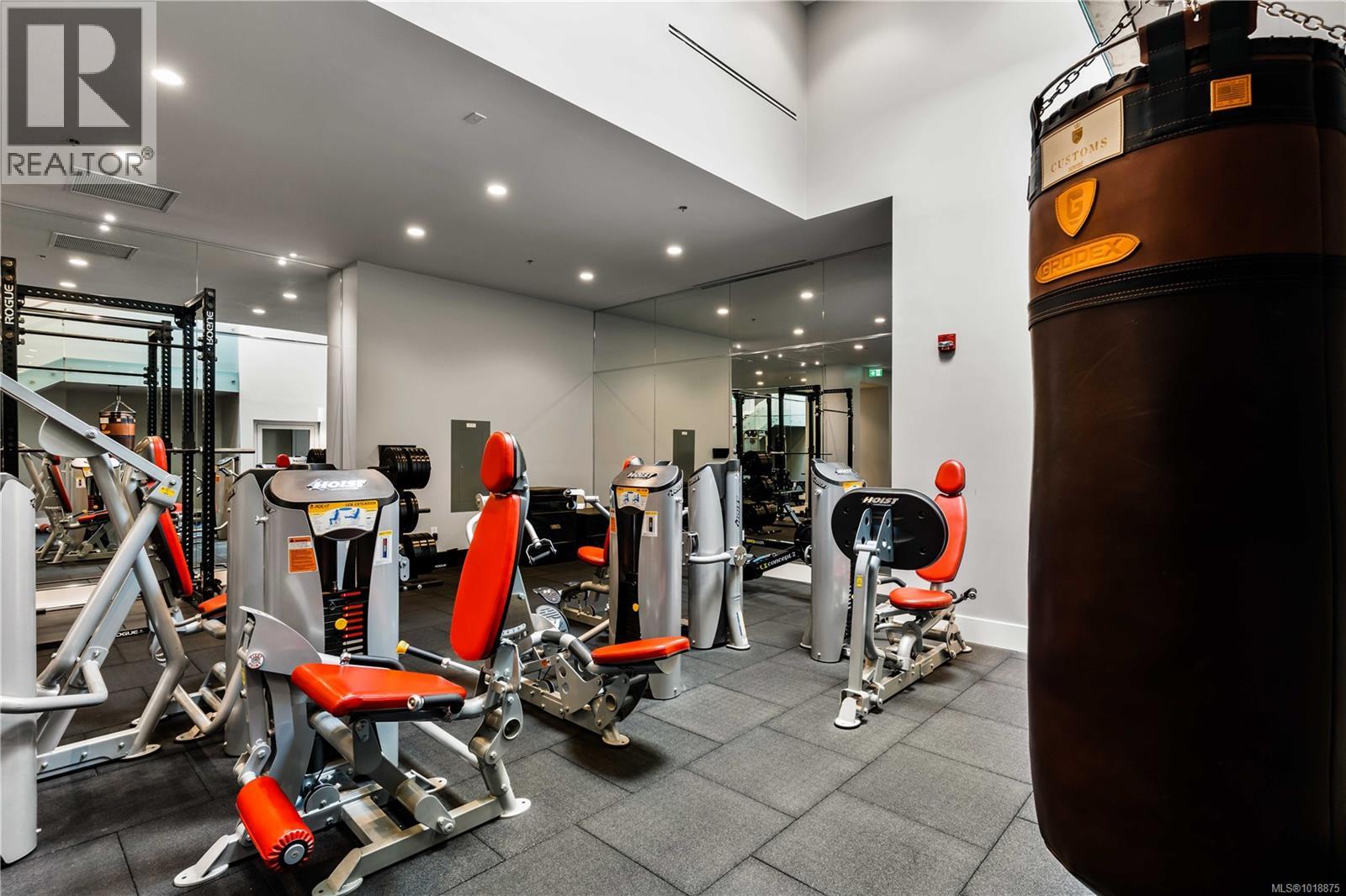 #209 521 COURTNEY ST - 35