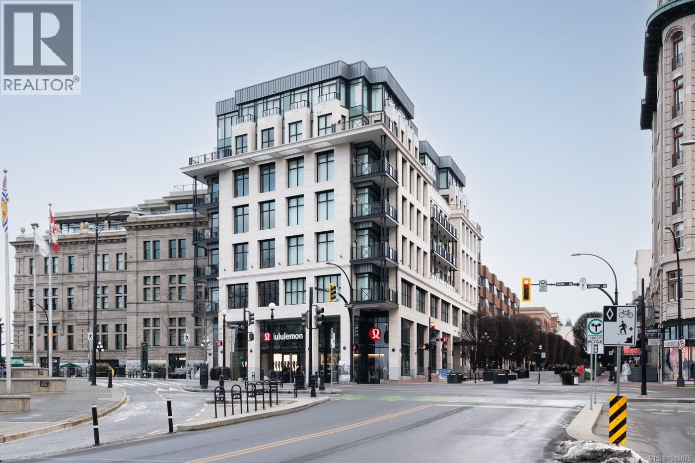 #209 521 COURTNEY ST - 42