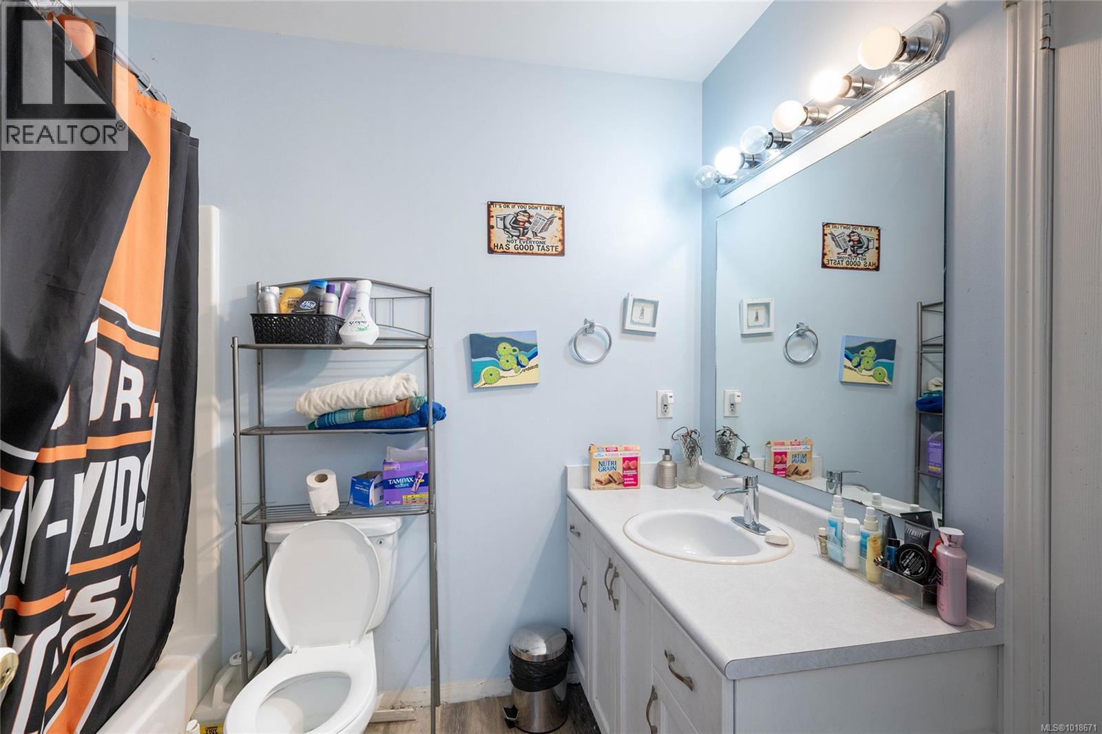 6 711 Malone Road, Ladysmith