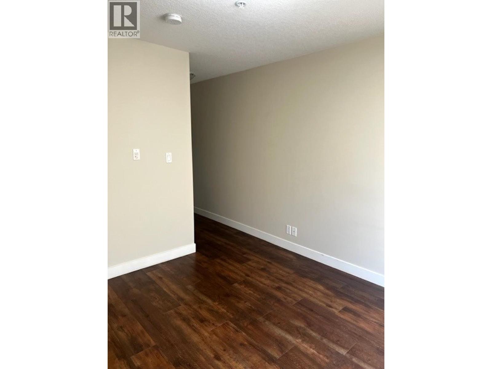 107 11004 102 AVENUE, Fort St. John