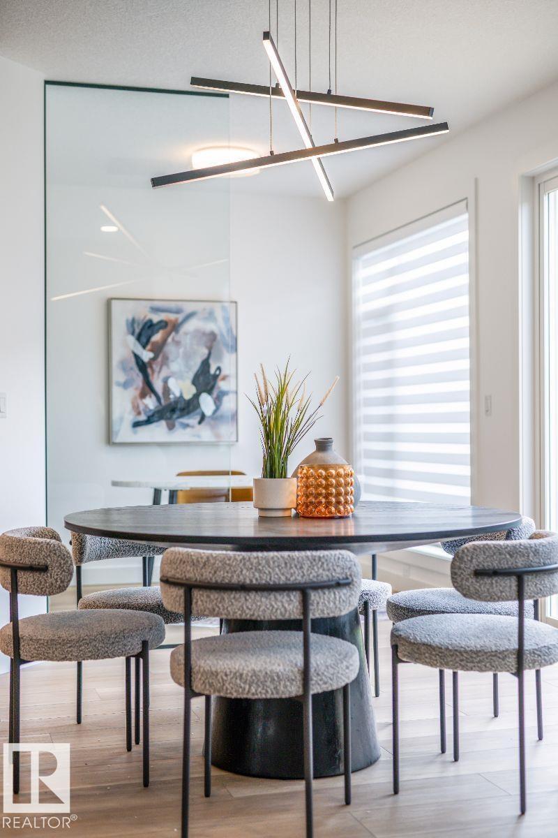 6237 KING VISTA VS SW, Edmonton