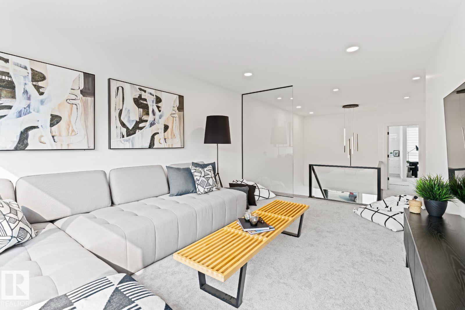 6237 KING VISTA VS SW, Edmonton