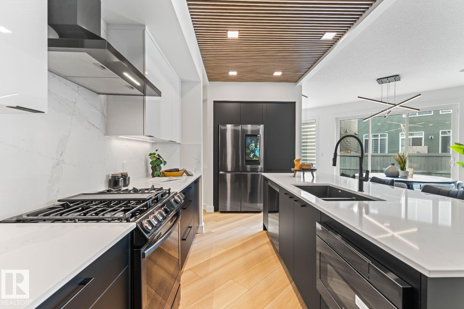 6237 KING VISTA VS SW, Edmonton