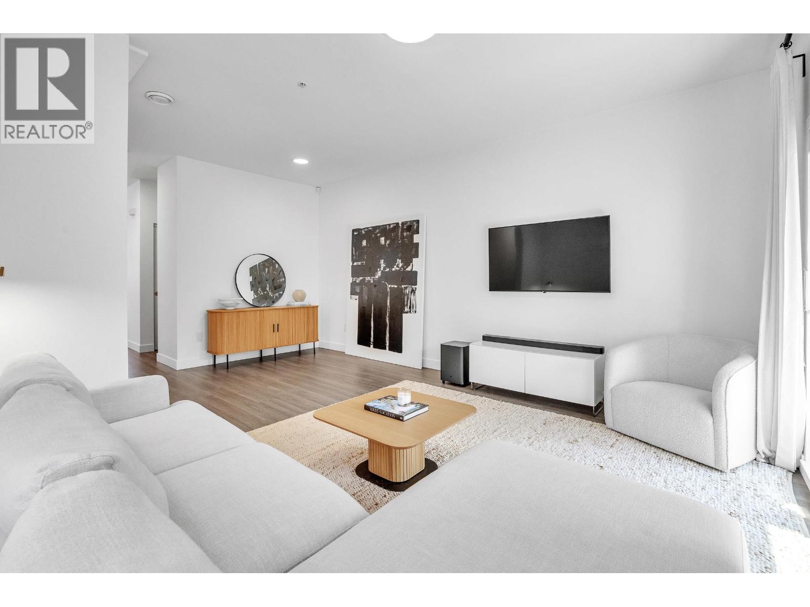 11 1818 HARBOUR STREET, Port Coquitlam