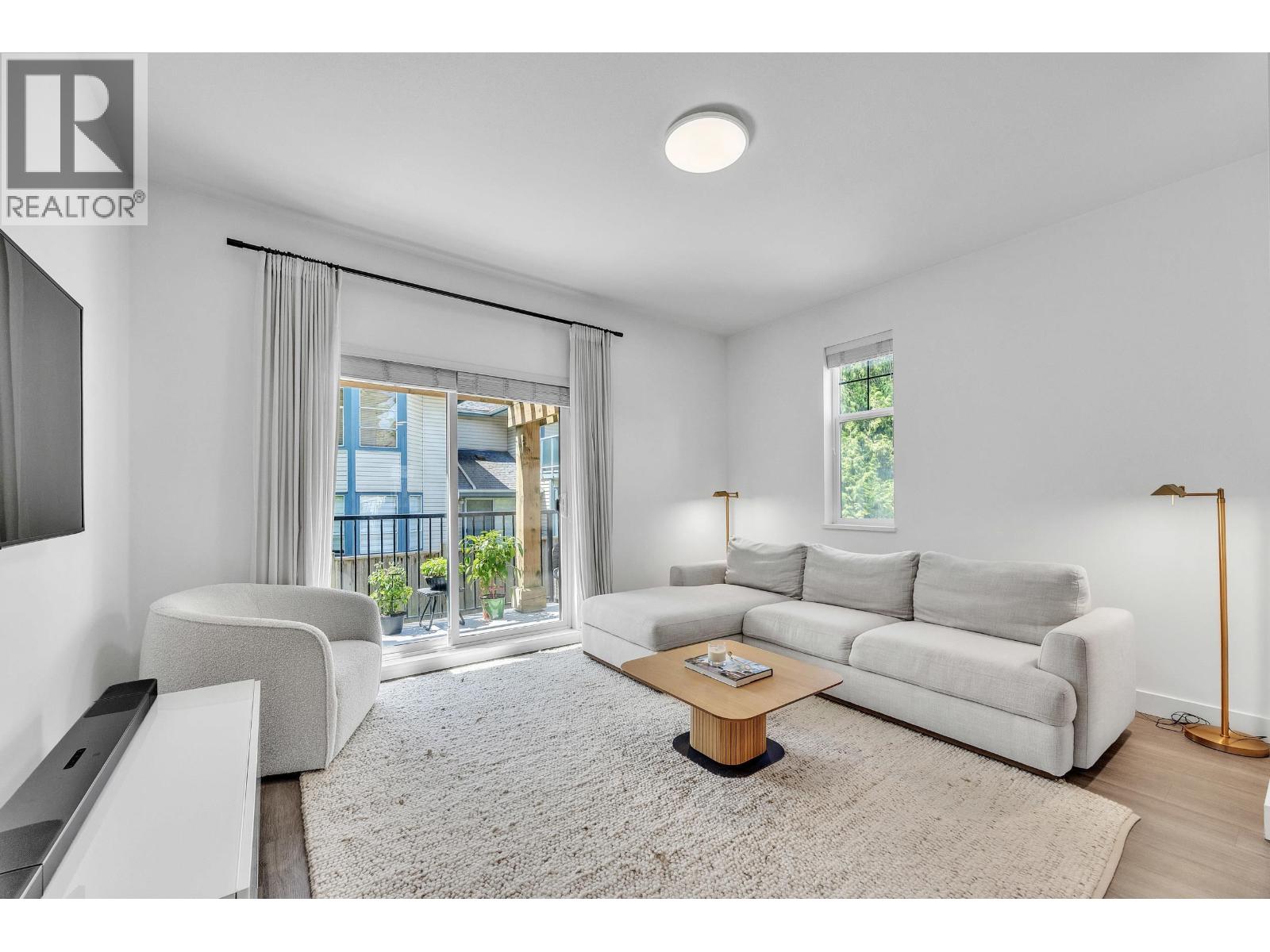 11 1818 HARBOUR STREET, Port Coquitlam