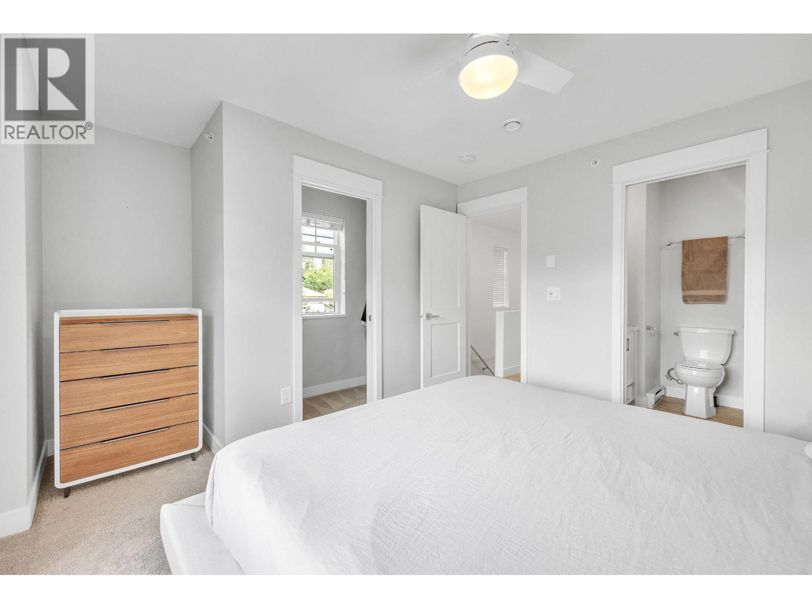 11 1818 HARBOUR STREET, Port Coquitlam