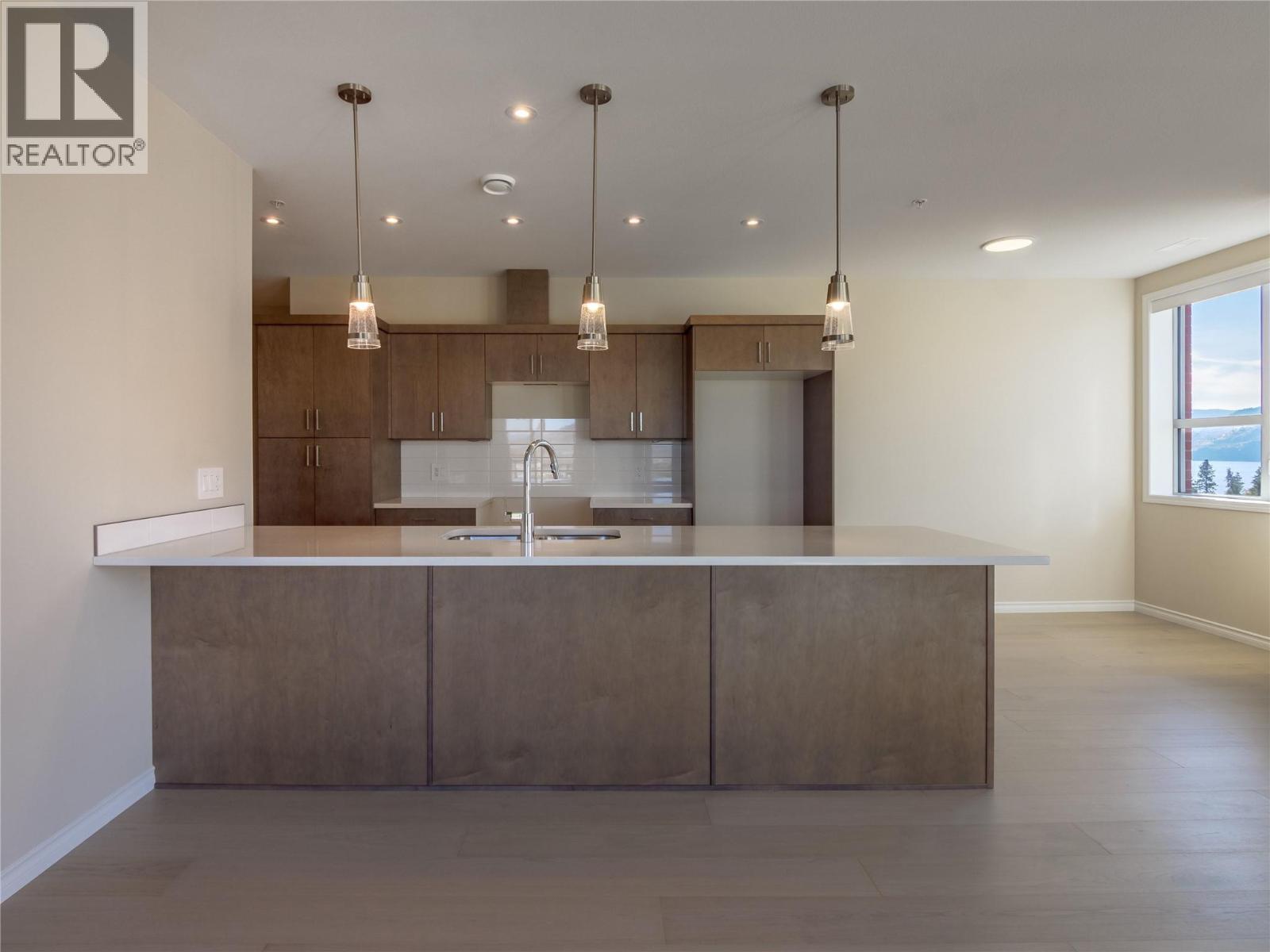 3362 SKAHA LAKE Road Unit# 1203, Penticton