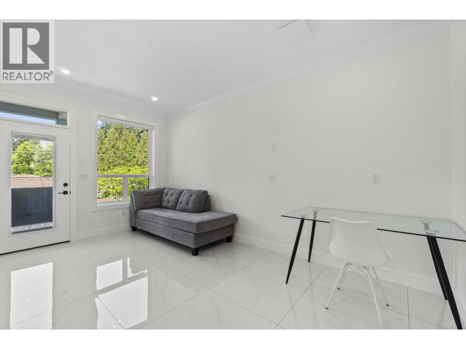 8073 18TH AVENUE, Burnaby