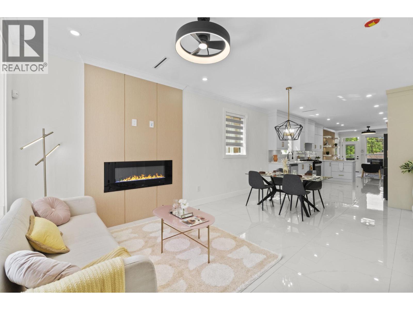 8073 18TH AVENUE, Burnaby