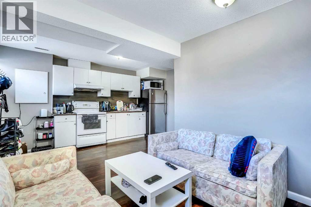 Single Family House Bi-level for Sale in  Taracove Road NE Taradale Calgary 