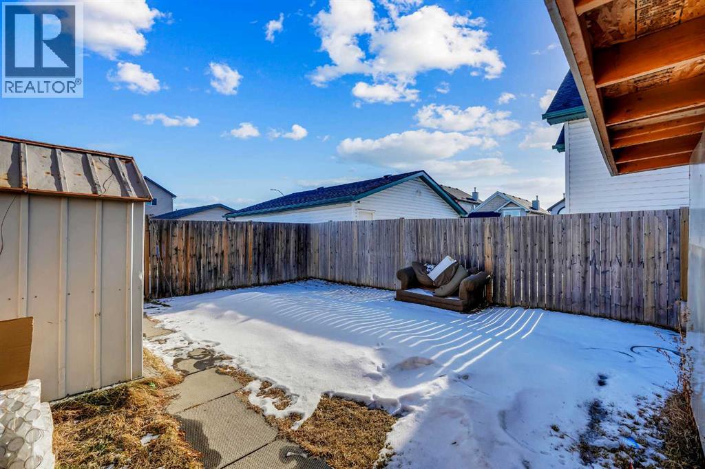 Single Family House Bi-level for Sale in  Taracove Road NE Taradale Calgary 