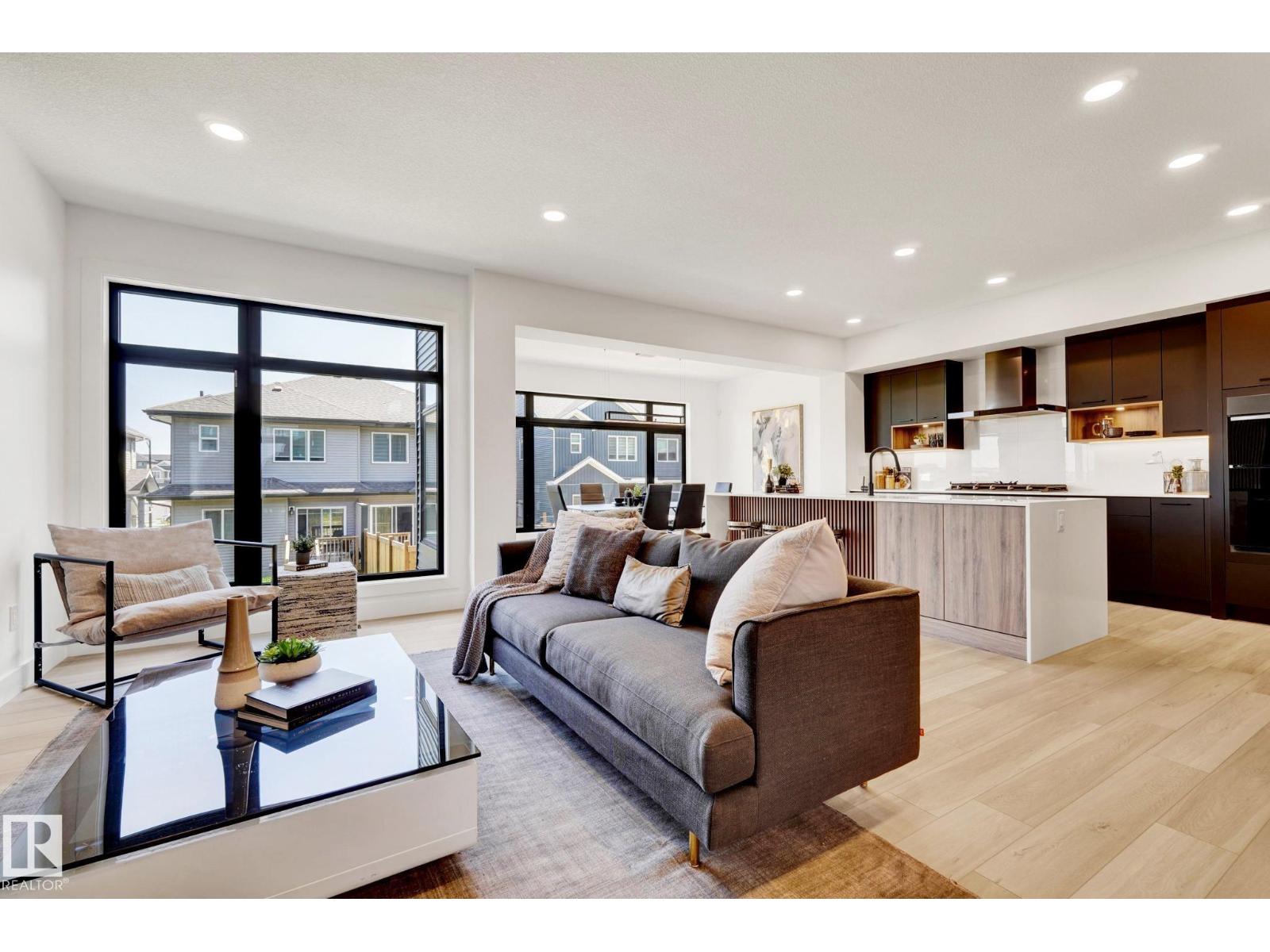 5455 KOOTOOK RD SW, Edmonton