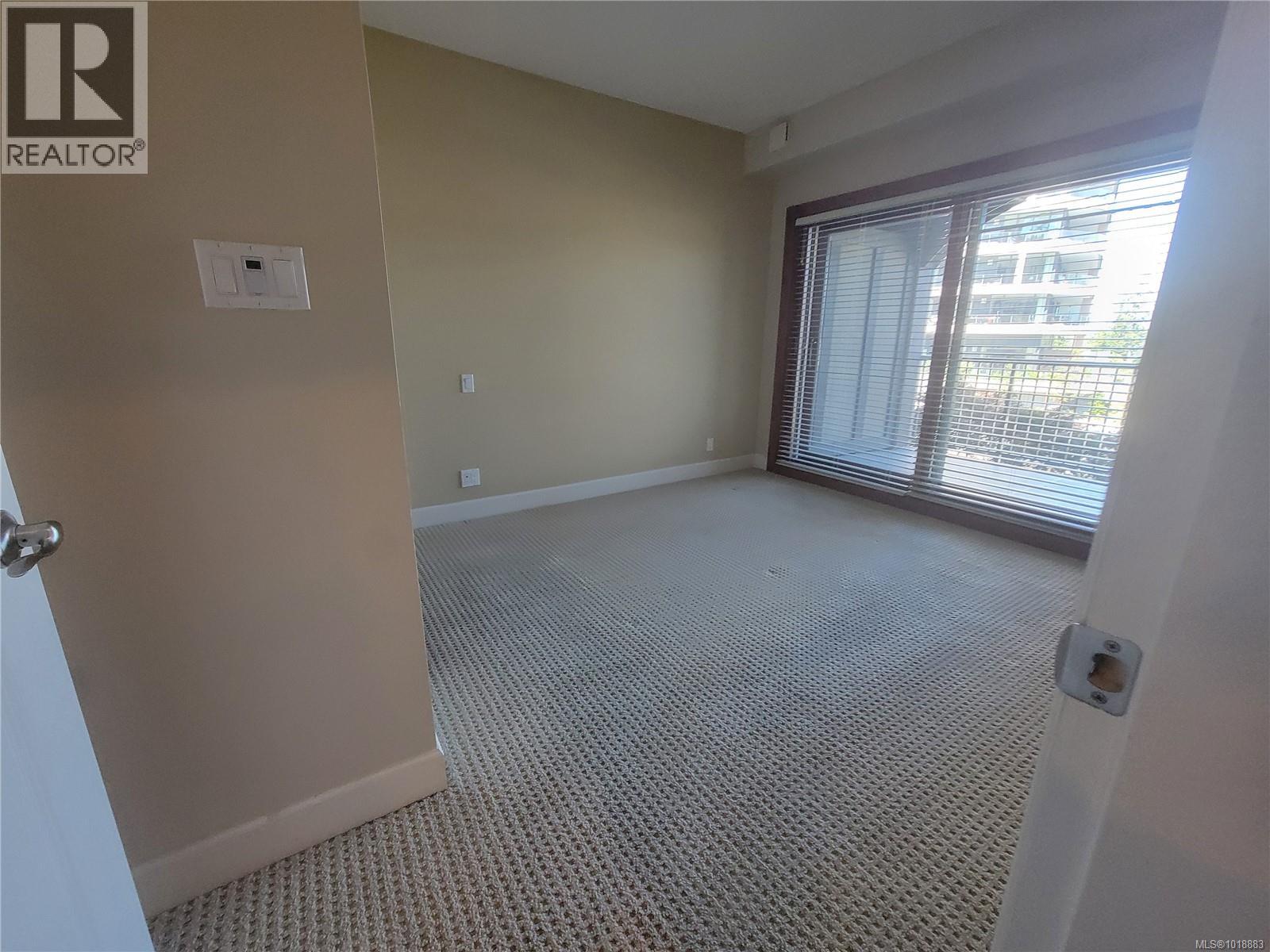 #205 2006 TROON CRT - 11