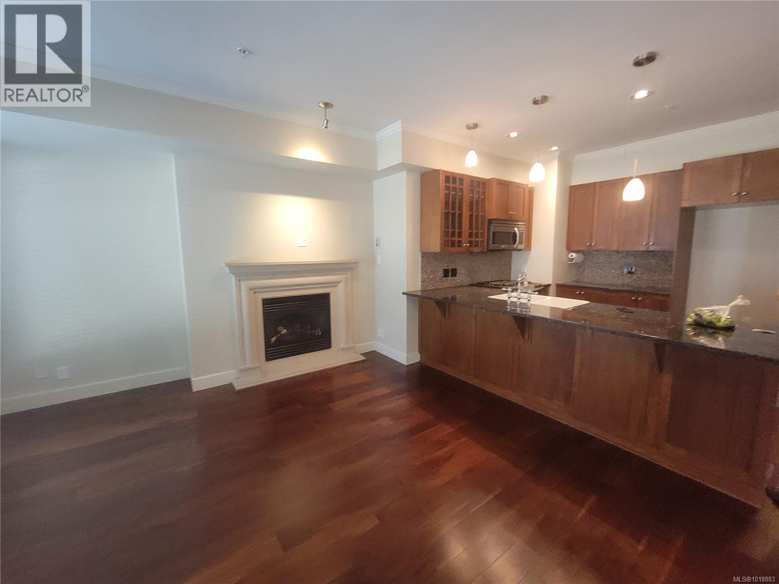 #205 2006 TROON CRT - 14