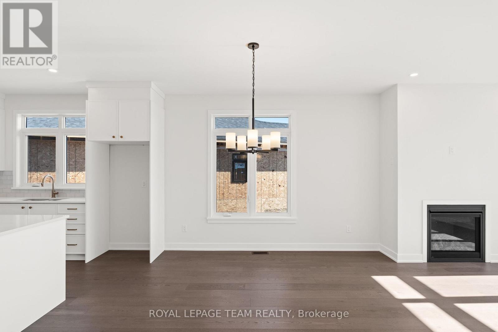 1054 TURNER DRIVE - 16
