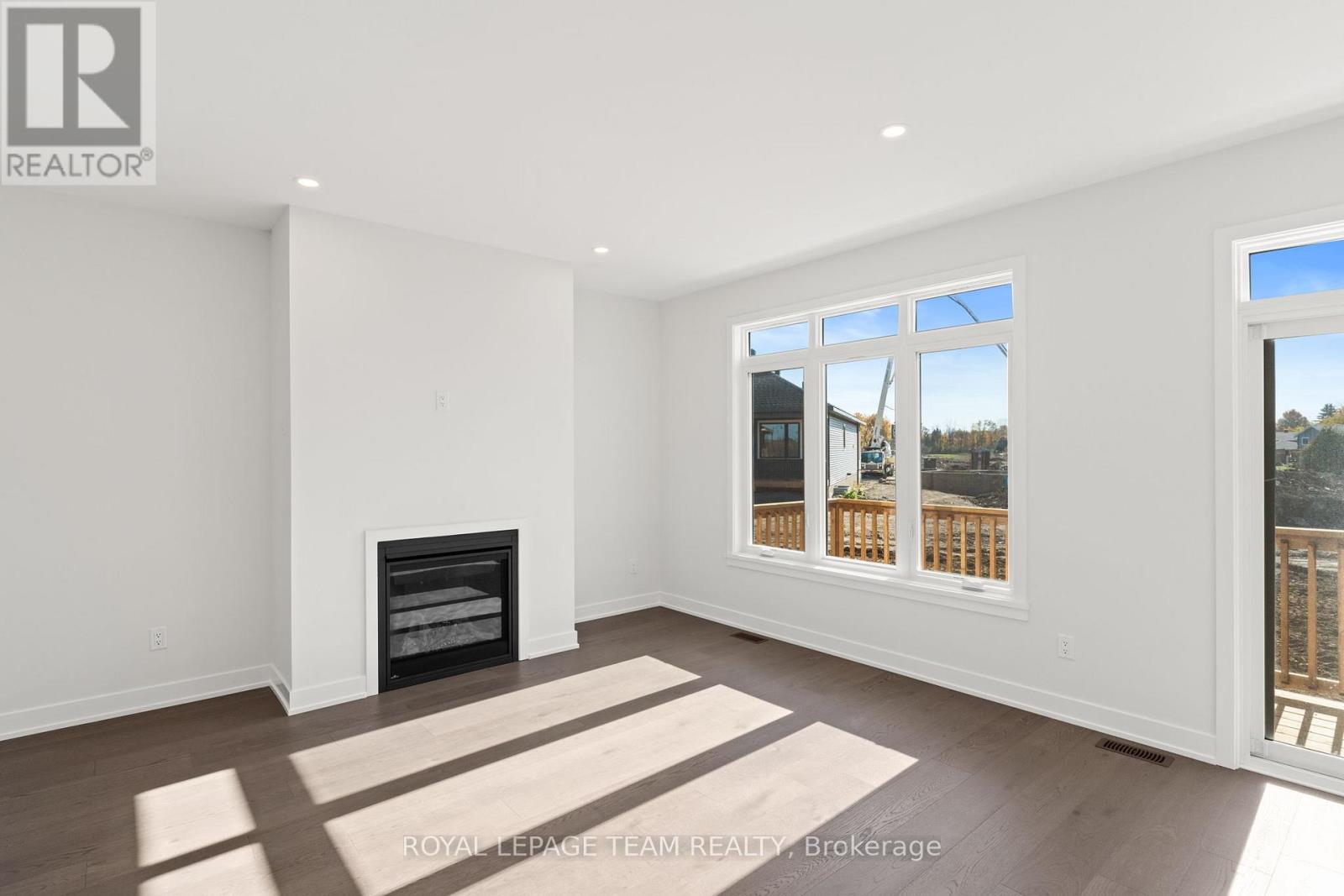 1054 TURNER DRIVE - 18