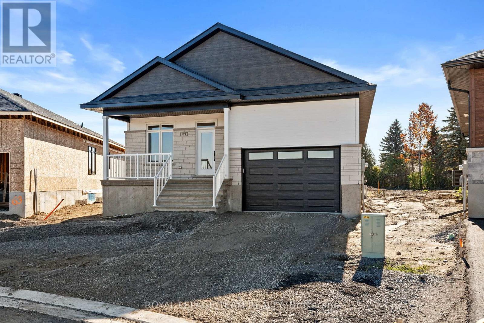1054 TURNER DRIVE - 2