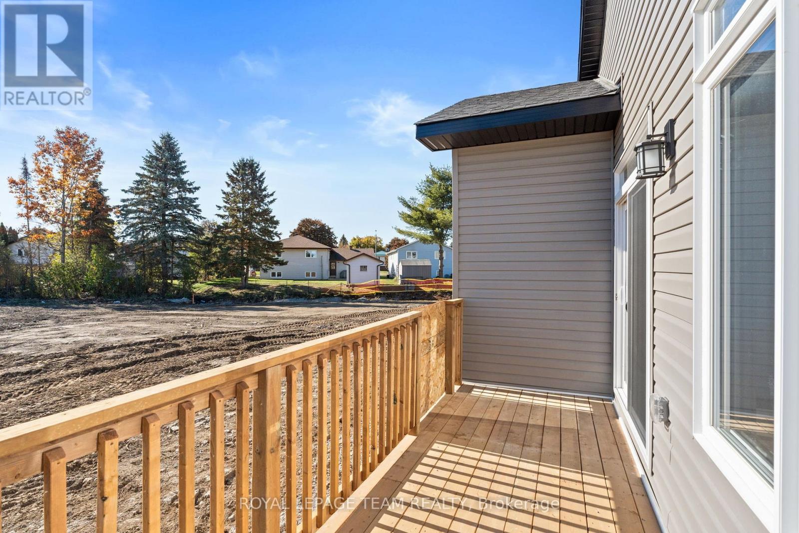1054 TURNER DRIVE - 37