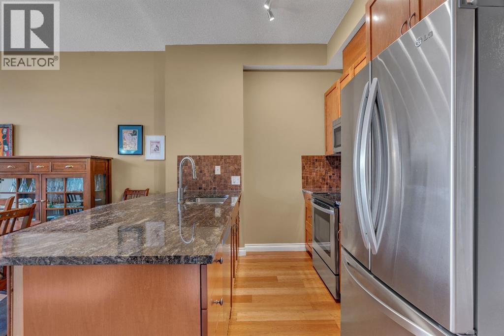 Single Family House for Sale in   Hemlock Crescent SW Spruce Cliff Calgary 