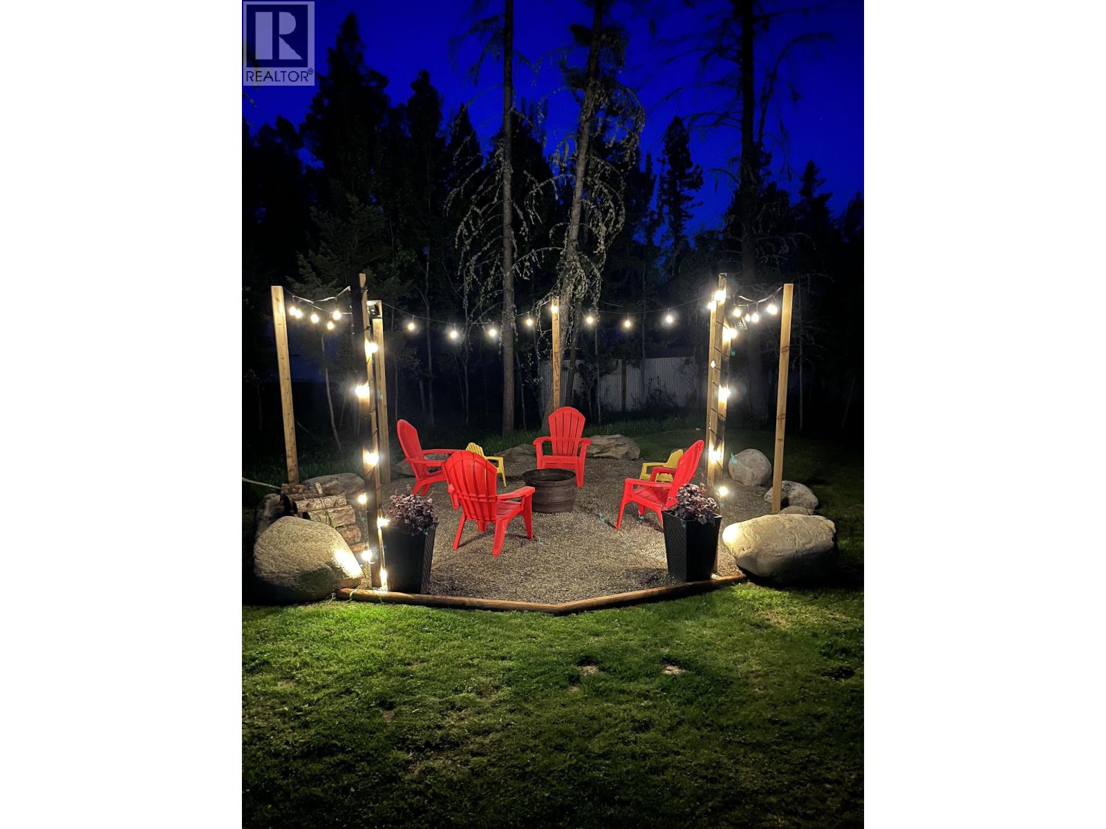 4908 KITWANGA DRIVE - Photo 4 of 40, 108 Mile Ranch, British Columbia