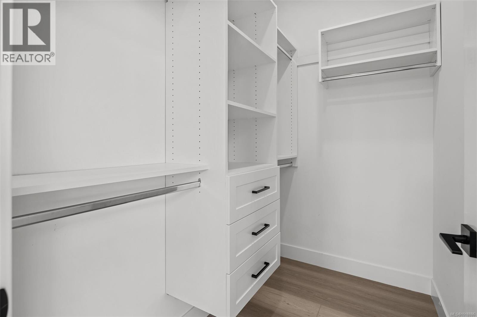 2197 NAVIGATORS RISE - 20