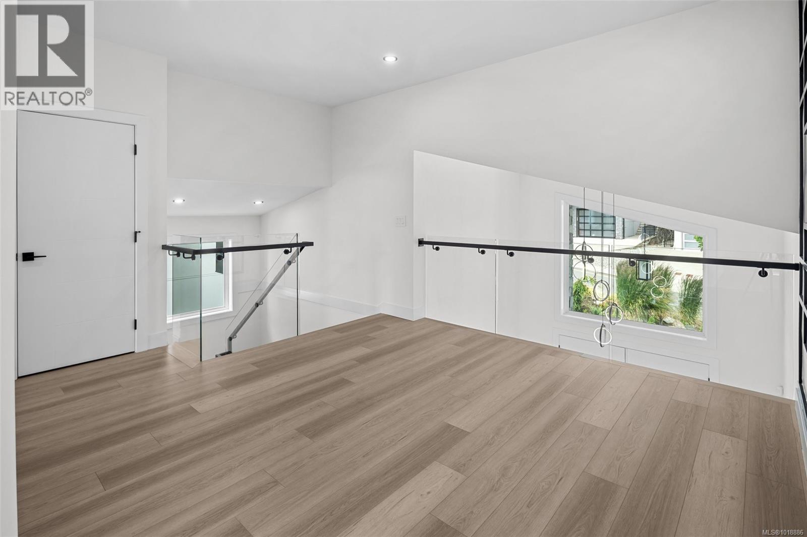 2197 NAVIGATORS RISE - 35