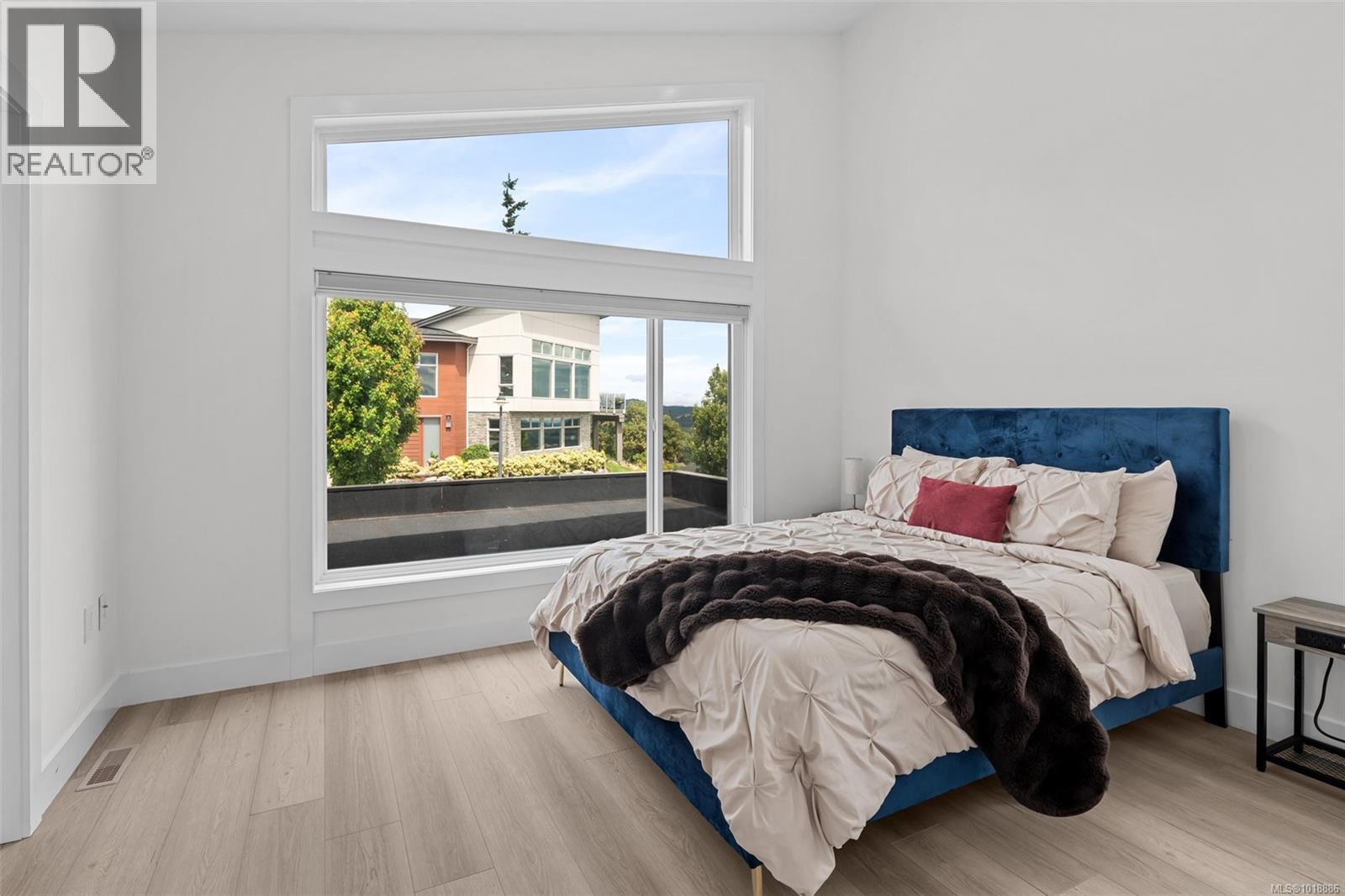 2197 NAVIGATORS RISE - 53