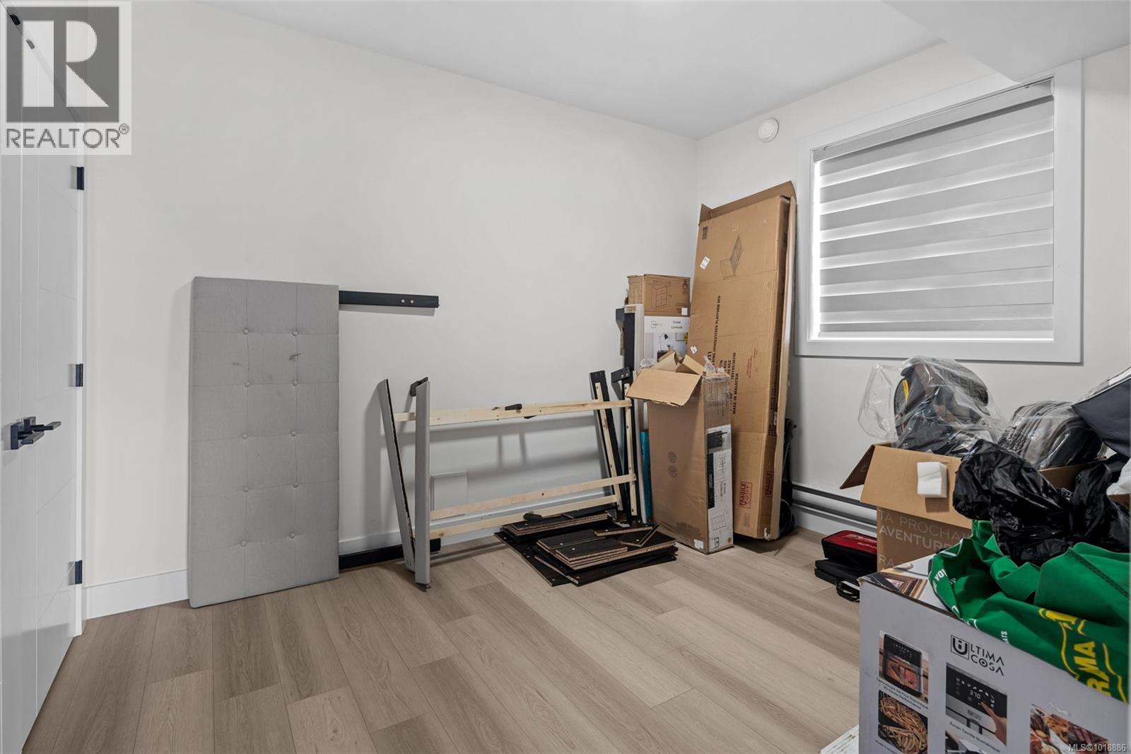 2197 NAVIGATORS RISE - 70