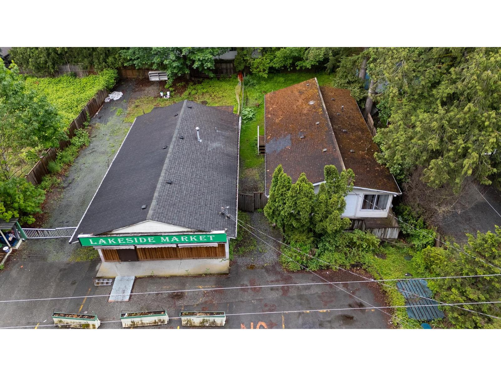 3776 COLUMBIA VALLEY ROAD, Cultus Lake North, Cultus Lake