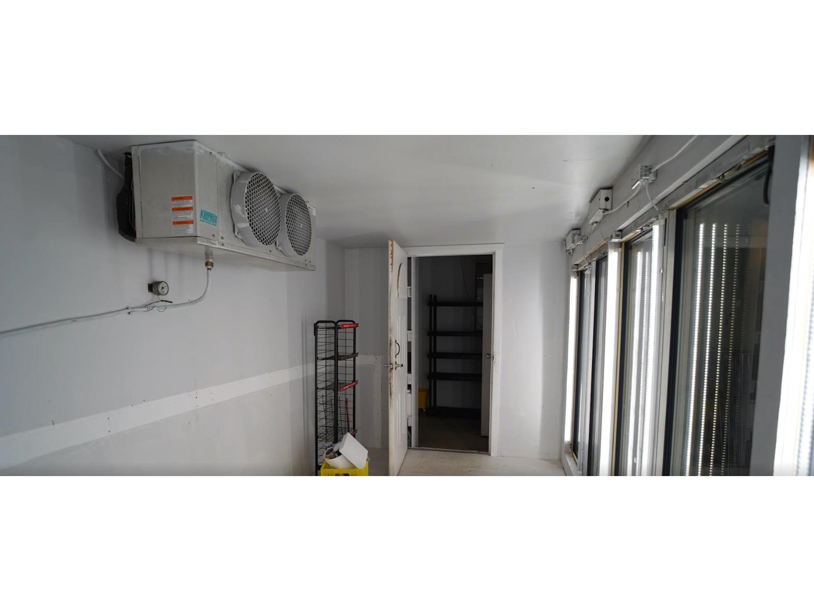 3776 COLUMBIA VALLEY ROAD, Cultus Lake North, Cultus Lake