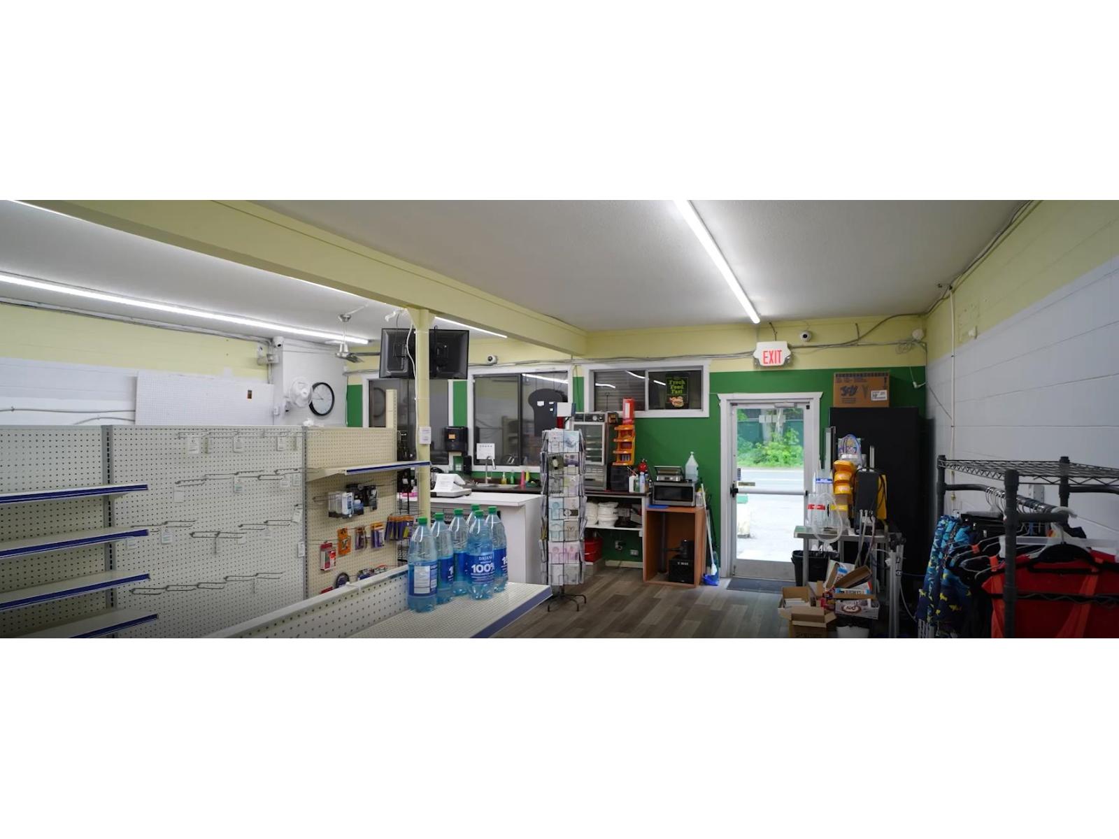 3776 COLUMBIA VALLEY ROAD, Cultus Lake North, Cultus Lake