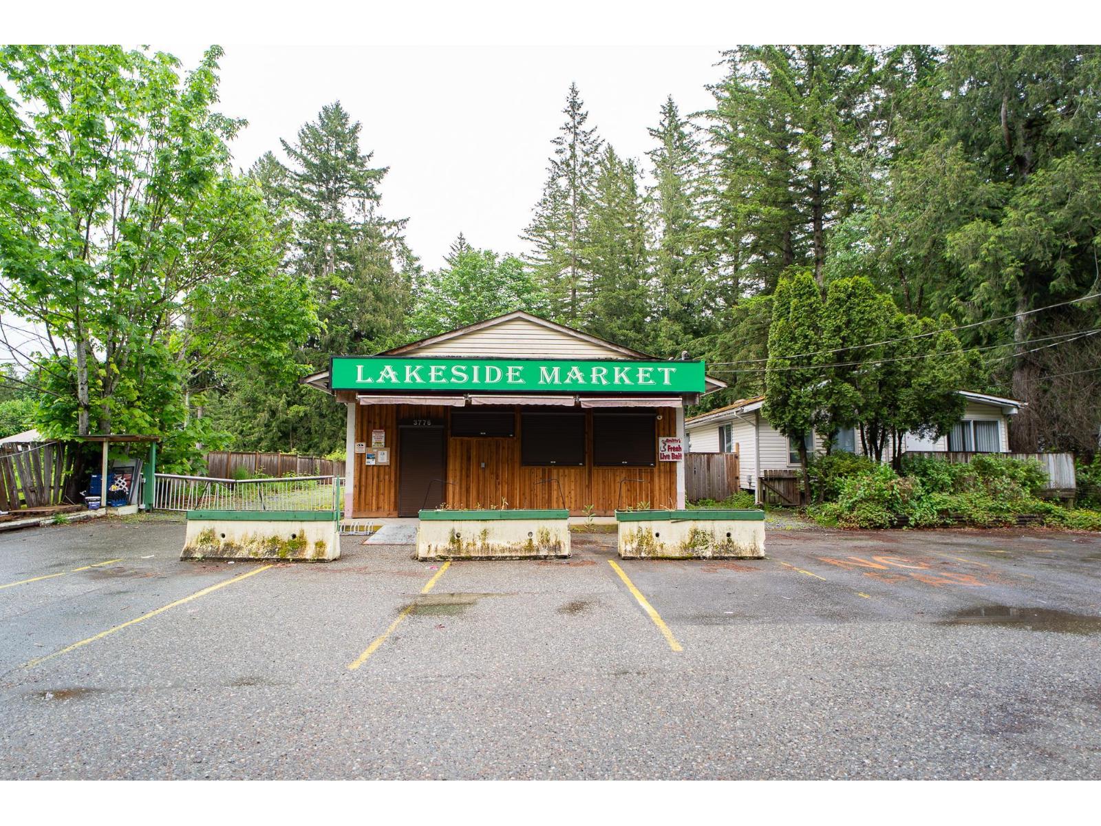 3776 COLUMBIA VALLEY ROAD, Cultus Lake North, Cultus Lake