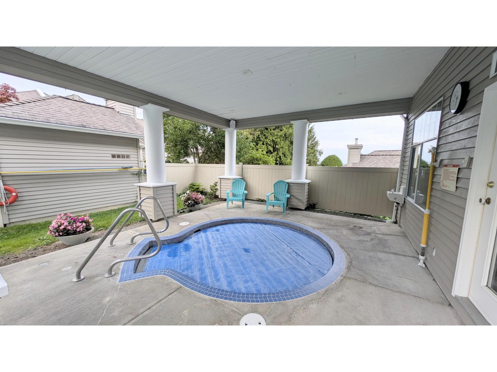 72 2533 152 STREET, Surrey