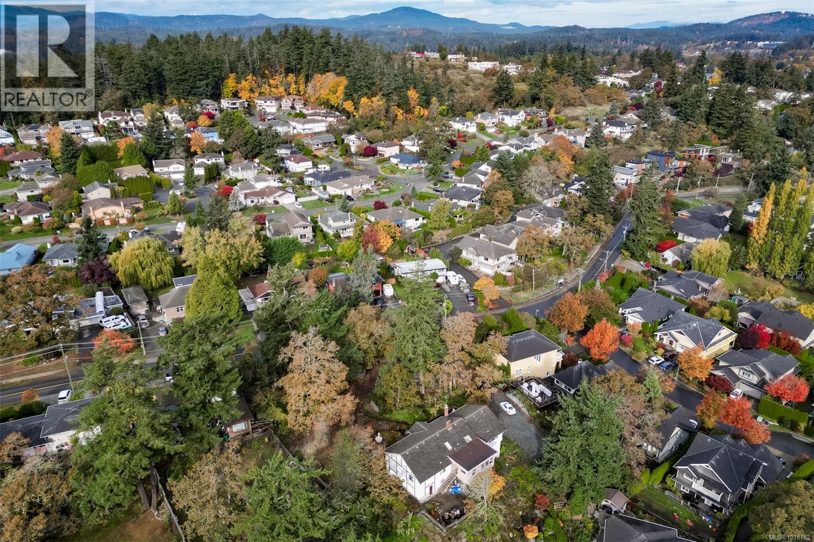  3845 Wilkinson Road, Saanich