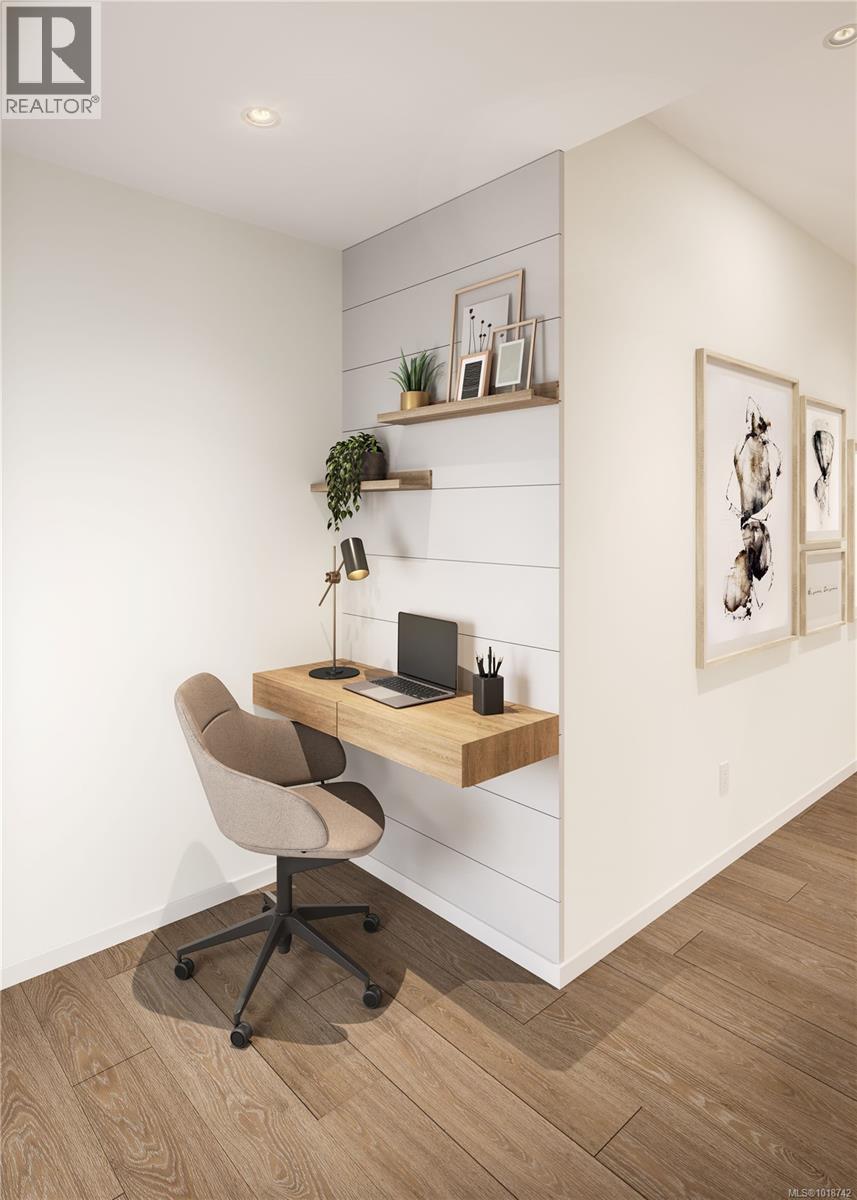 108 3226 Shelbourne Street, Saanich