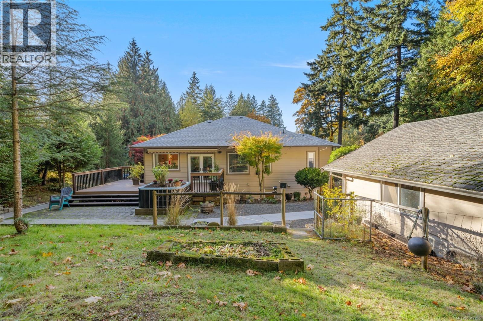 1193 Garden Gate Dr, Central Saanich