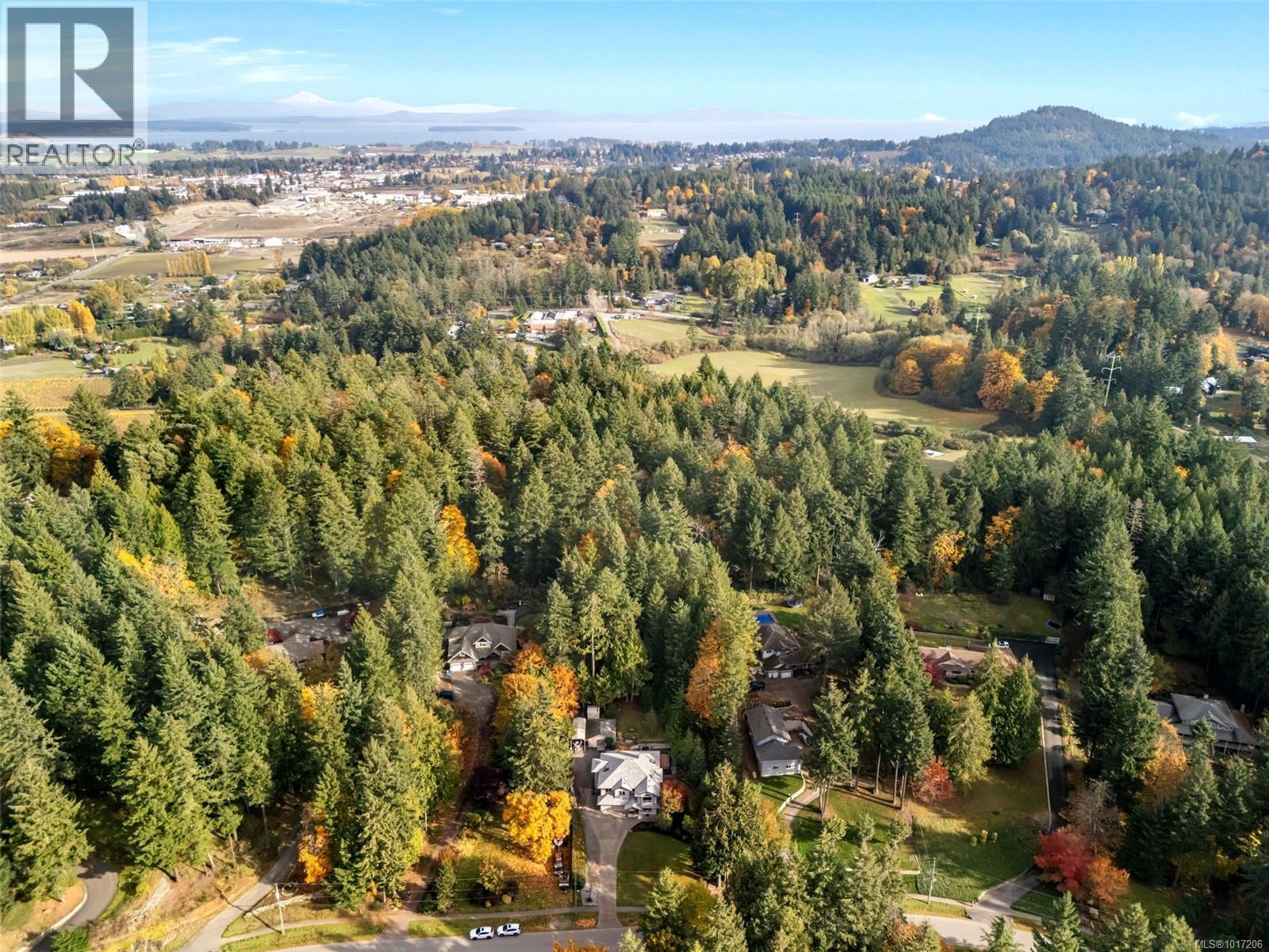 1193 Garden Gate Dr, Central Saanich